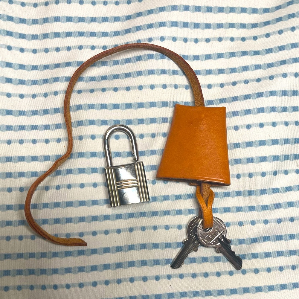 Hermes Cadena Silver Padlock & 2 Key Clochette Brown Leather USED